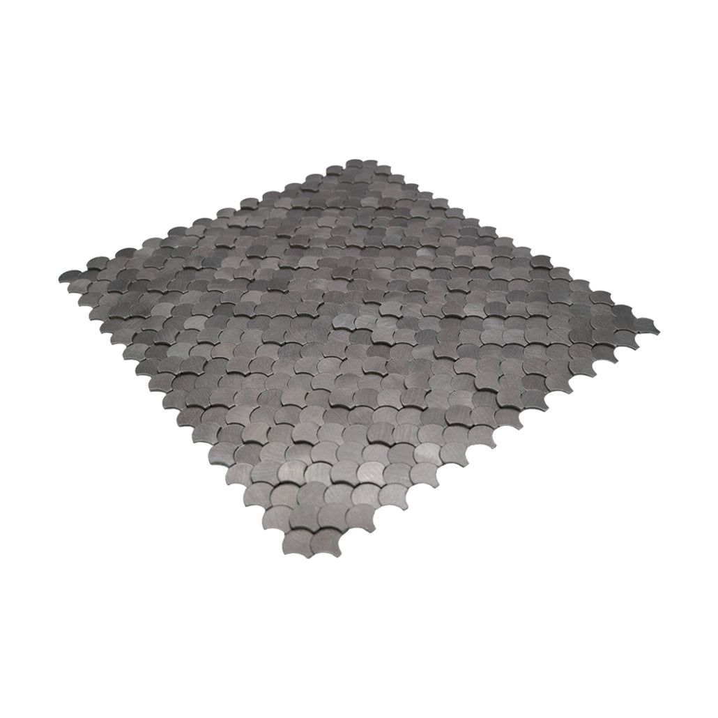 Selbstklebende Mosaikfliesen Metall | Fischschuppe 3D Anthrazit | 28,8×29,8 cm | Küche, Bad & WC